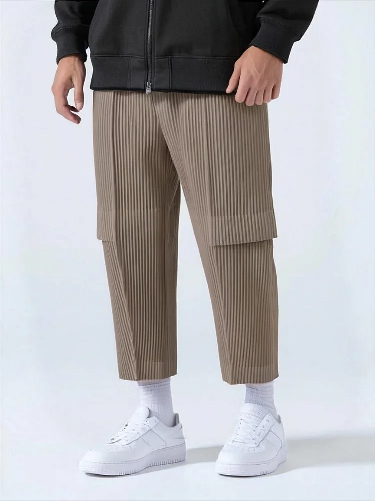 

Miyake Pleated 2025 Work Pants Pleated Men's Fashion Army Green Cropped Pants Men's Spring and Summer Casual Loose Japanese