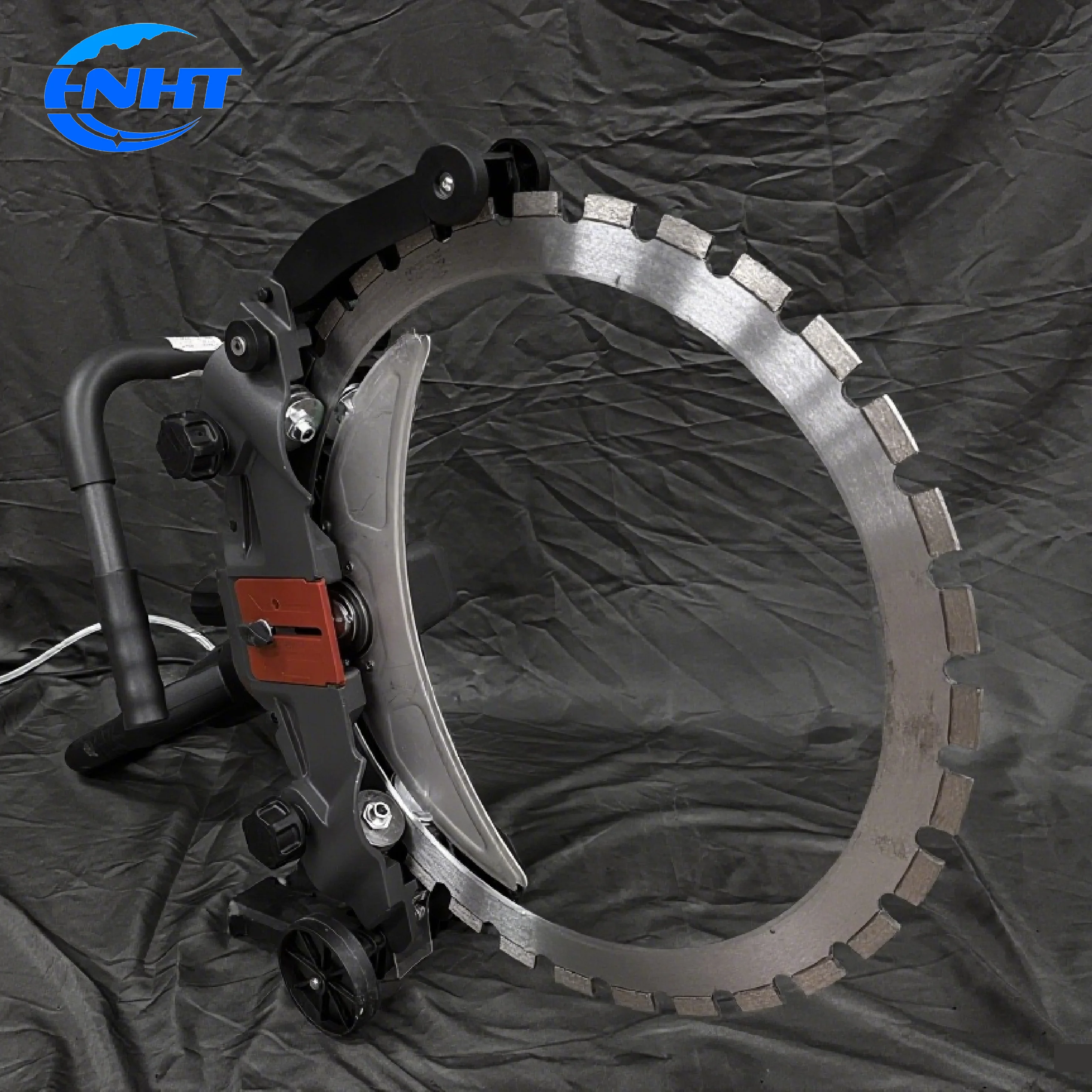 

Высокоэффективная ручная кольцевая пила для резки бетона, глубина реза 410 мм, с технологией двигателя для резки толстого бетона