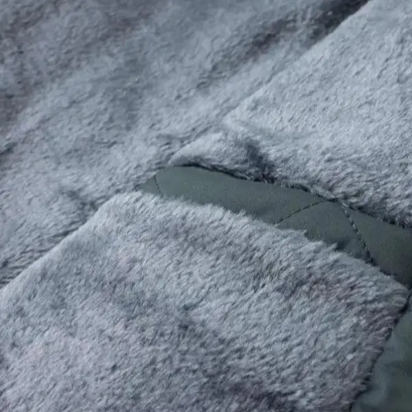 

Новые мужские куртки с застежкой на талии и V-образным вырезом в семи четвертей Све Другой материал Повседневная одежда для среднего возраста...