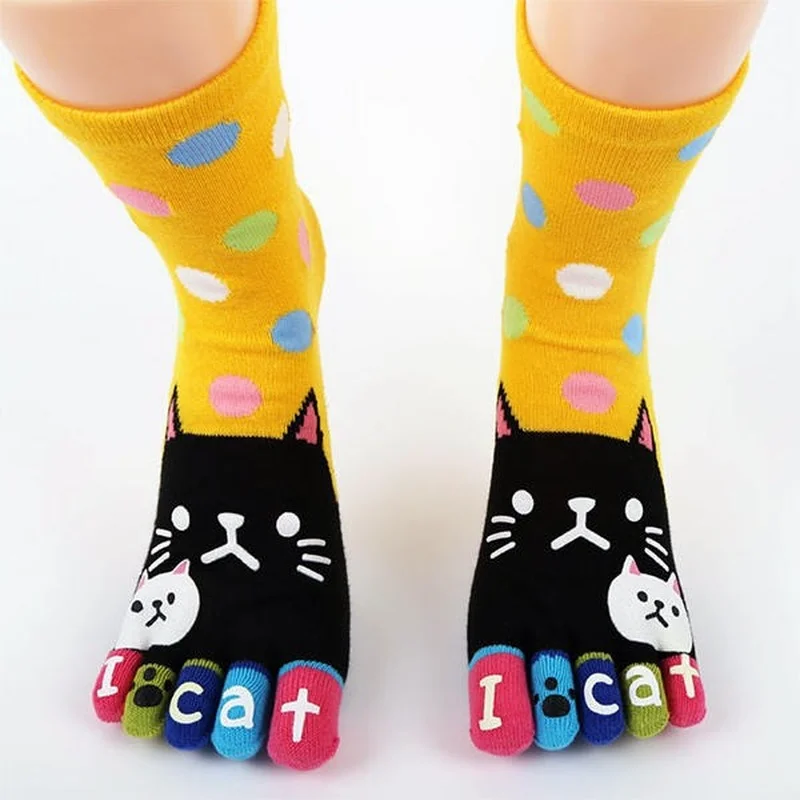 2023 New Cat Pattern Fall/winter Cartoon Five-finger Socks Women Cute Cartoon Cat Five Toes Socks Thick Warm Middle Tube Sock