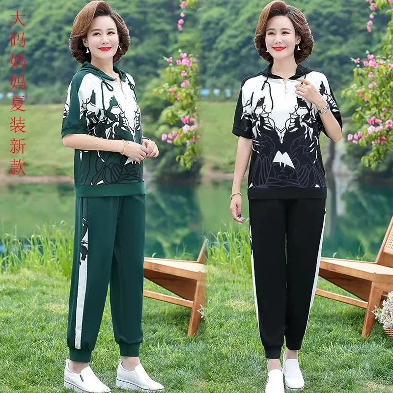 Large Size Summer Sportswear Sets Women\'s 2023 Fashion Hooded Short Sleeve Tops & Pants Sets Mom Casual Two Piece Sets Tracksuit