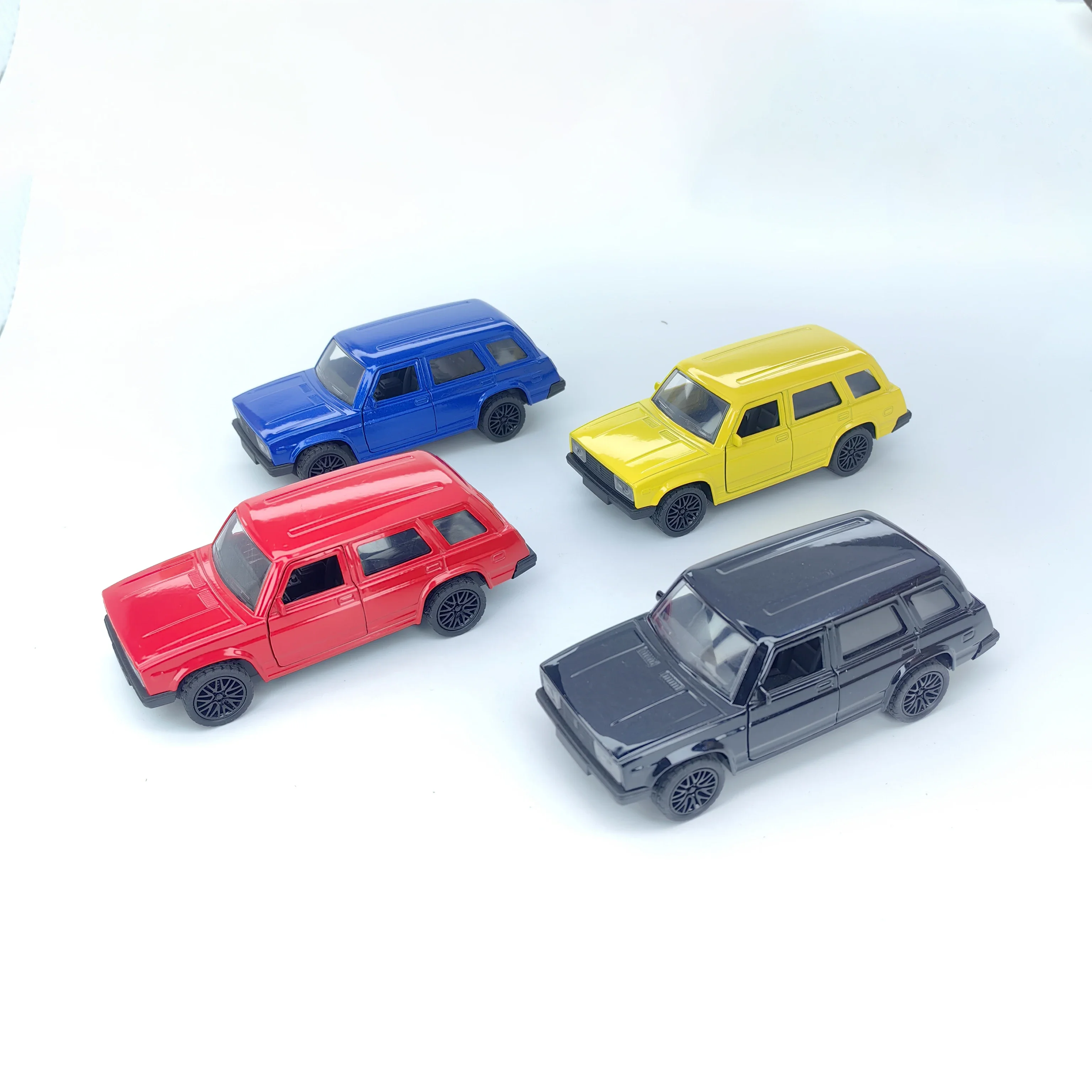 男の子向け合金製おもちゃの車モデル、子供用プルバック式リアルなスポーツカーレーシングカーのおもちゃ、子供向けプレイビークルモデル