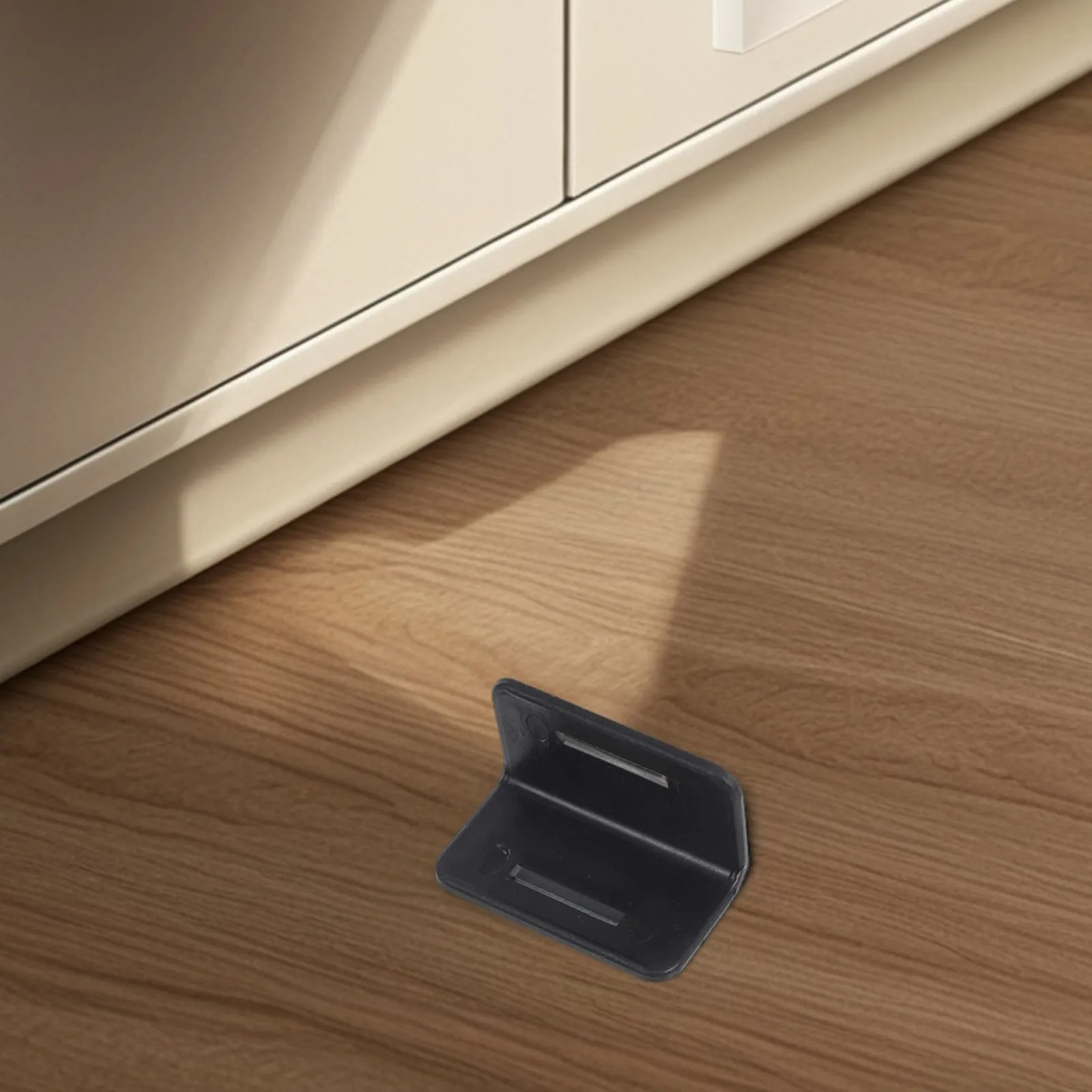 

100 шт. L-образных пластиковых защитных уголков, сверхпрочные защитные накладки для краев, защита для грузовых ремней при упаковке, переезде и транспортировке