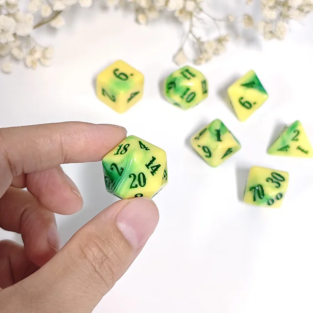 Entertainment Games Cheap Price DND Dice Set Acrylic Blend Color 7Pcs/set Board Games Role-playing Dice Set Digital Dice Games view 5