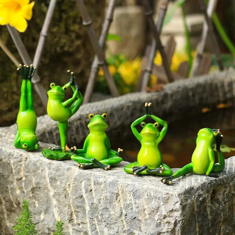 

1Pcs Yoga Frog ornament Frog Sculpture Cute Outdoor Courtyard Garden Green Simulation Frog Animal Flower Pot Balcony Decoration