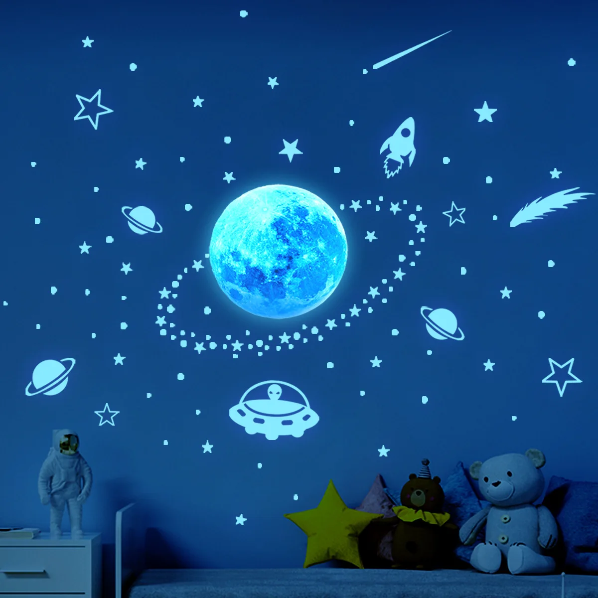 Luminous Moon Stars Wall Stickers for Kids Room Bedroom Decor Glow in The Dark Earth Wall Decals Noctilucent Stickers Home Decor