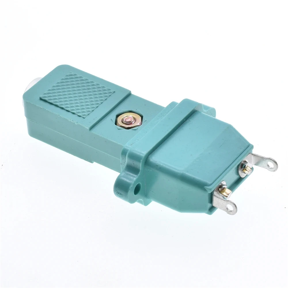 5pcs small two-wire electric screwdriver plug 2-core power socket DC power plug connector 2 pins green small two-wire plug CZ-20