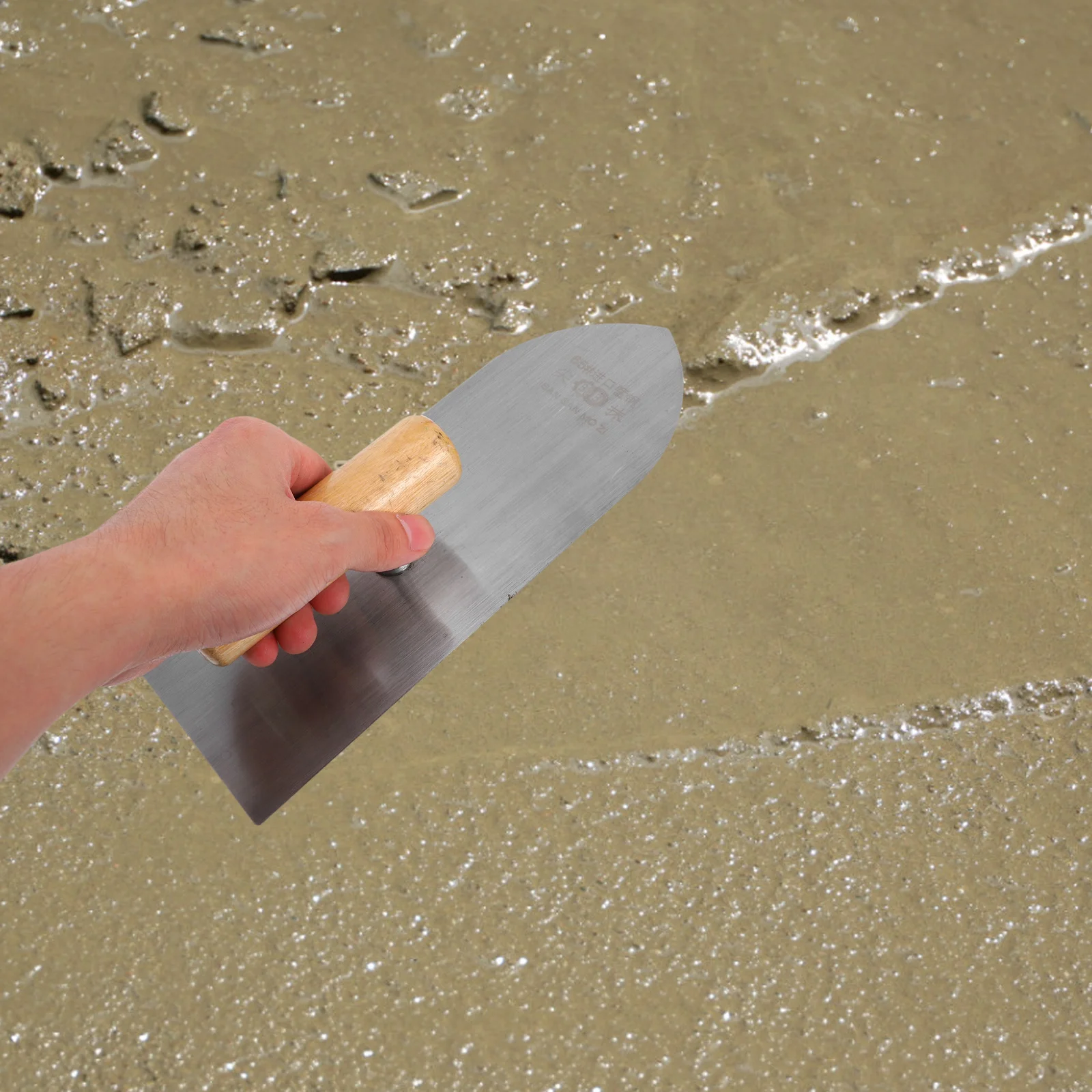 

2Pcs Plastering Trowel Drywall Smoothing Spatula Steel Wood Handheld Drying Tool for Plasterboard and Wallboard Repair