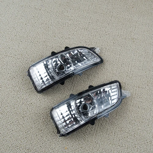 Imagen 2 del producto 31111090 31111102   Lente de lámpara de luz intermitente con indicador de espejo izquierdo y derecho para Volvo S40 S60 S80 C30 C70 V50 V70 2007 2008 2009