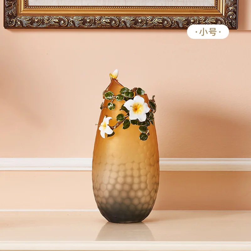 Creative niche enamel color frosted glass, flower arrangement vase living room desktop design sense, characteristic flower