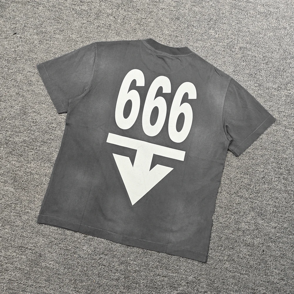 Yao Fashion Saint Of Michael Graphic Retro Street Loose Comfortable Cotton Tee With Vintage Aesthetic