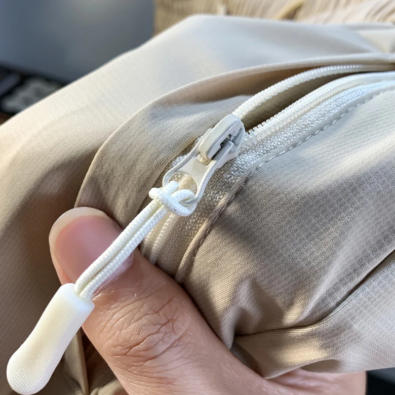 Летние мужские шорты из тонкого ледяного шелка, трендовая корейская версия, повседневные спортивные свободные быстросохнущие дышащие брюки средней длины