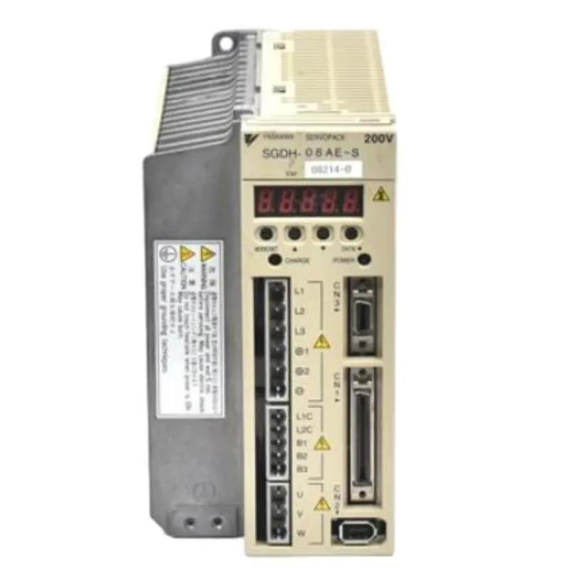 

New and Original 1 Year Warranty SGDH-08AE-S SGDH08AES PRICE Servo Drive/ Amplifier 200V 5.7AMP 3PHASE 0-230VAC 0.8KW