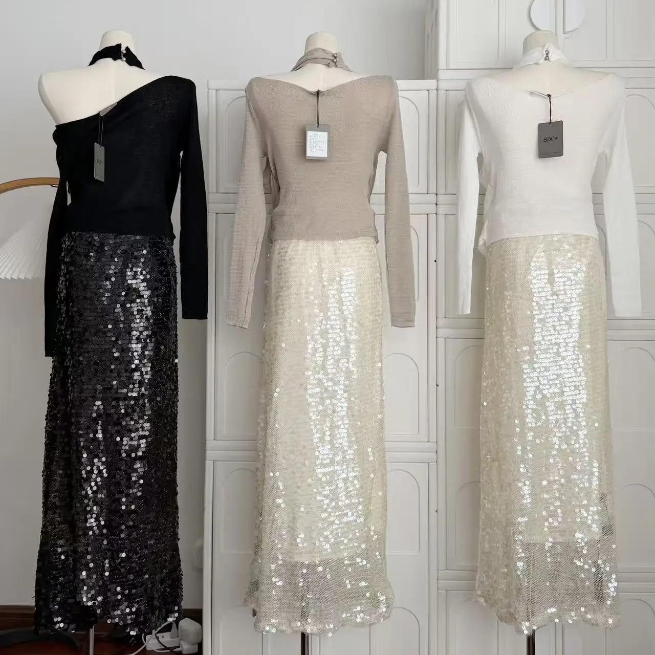 

Women's Elegant Shiny Sequined Long Skirt Lady Spring Autumn High Waist Bling Bling Glossy Skirt