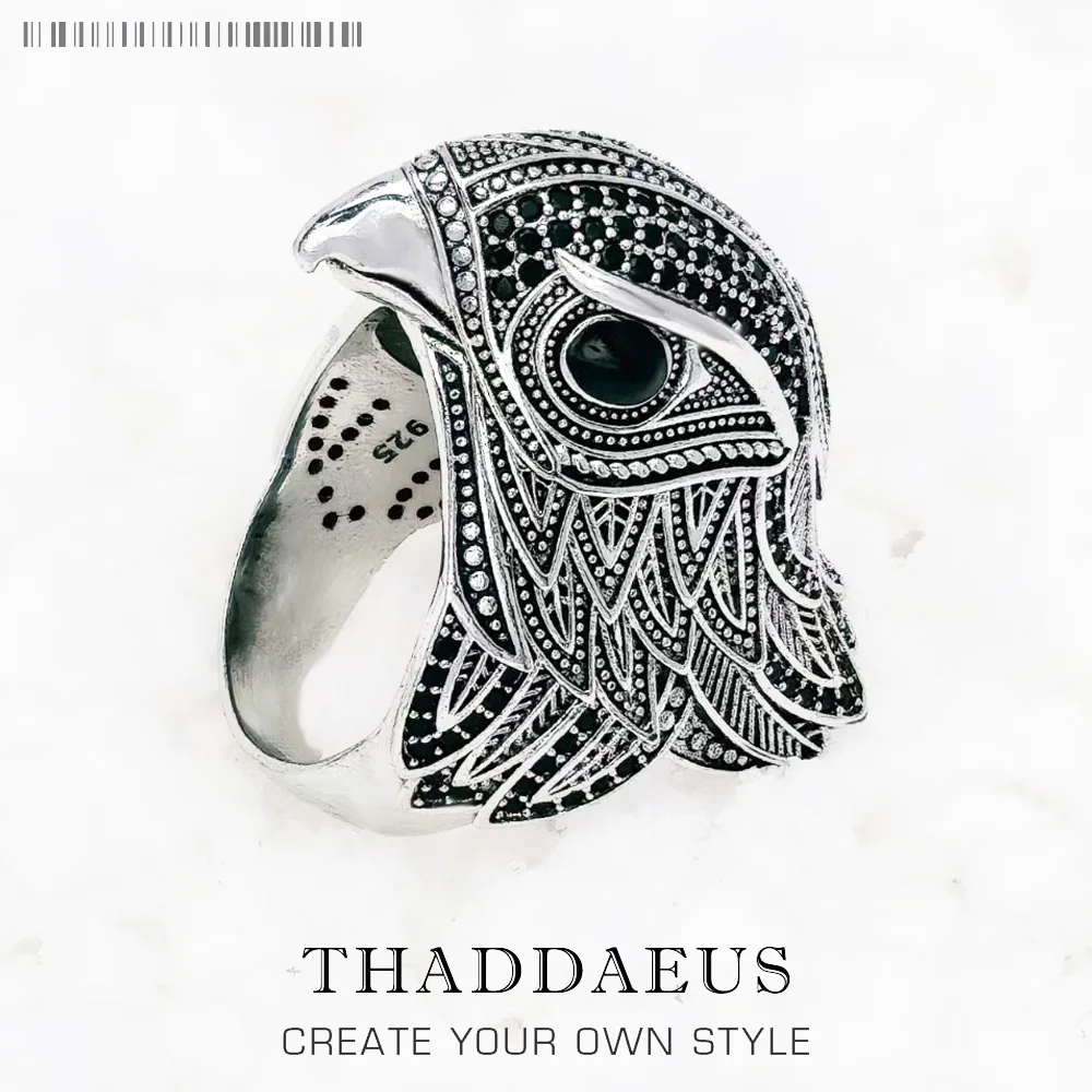 

Женское и мужское коктейльное кольцо «Сокол» из серебра 925 пробы