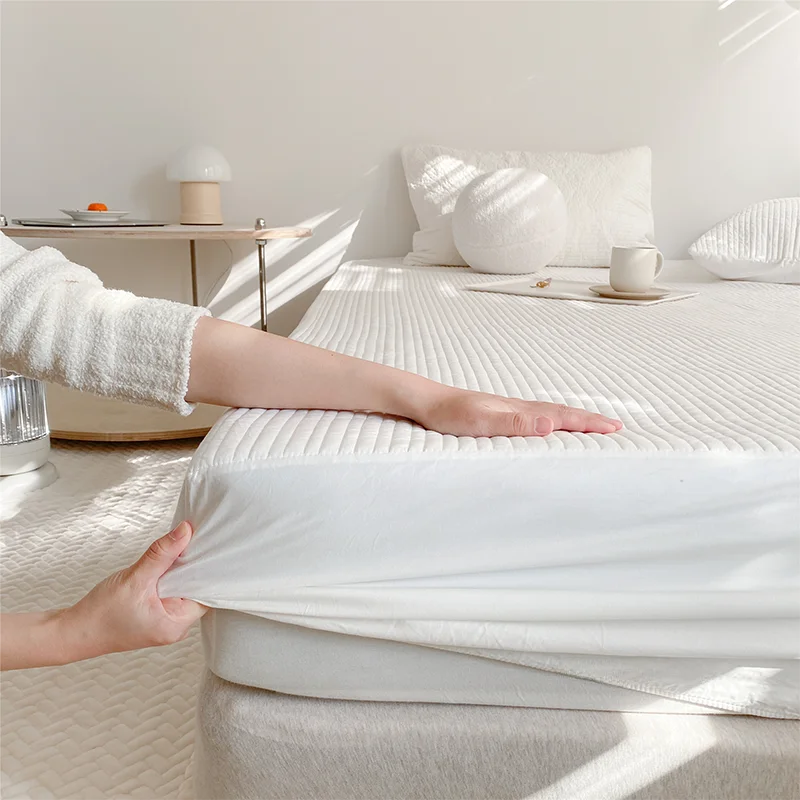 Thiened Cotton Bed Cover Duvet Cover Pillowcase Tee-Piece Set Pure Color Insulated Breathable Non-Slip Bedding Accories
