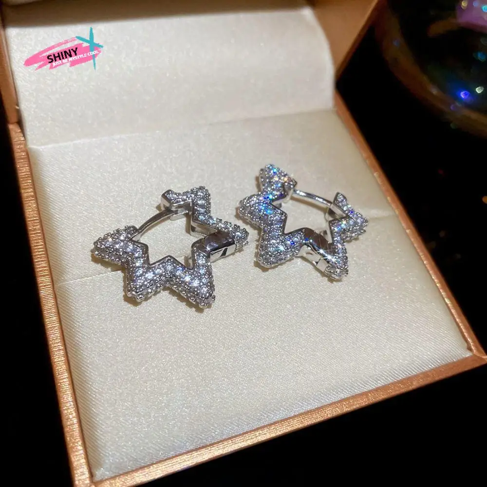 

Vintage Korean Style Zircon Star Earrings Alloy Silver Hollow Pentagram Earring Gold Jewelry Accessories Hoop Ear Buckle Girls