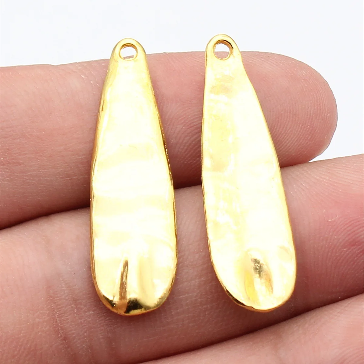 20pcs 36x11mm(1.42x0.43inch) 3 Colors Antique Bronze Color Antique Copper Color Antique Gold Color Hammered Teardrop Pendants