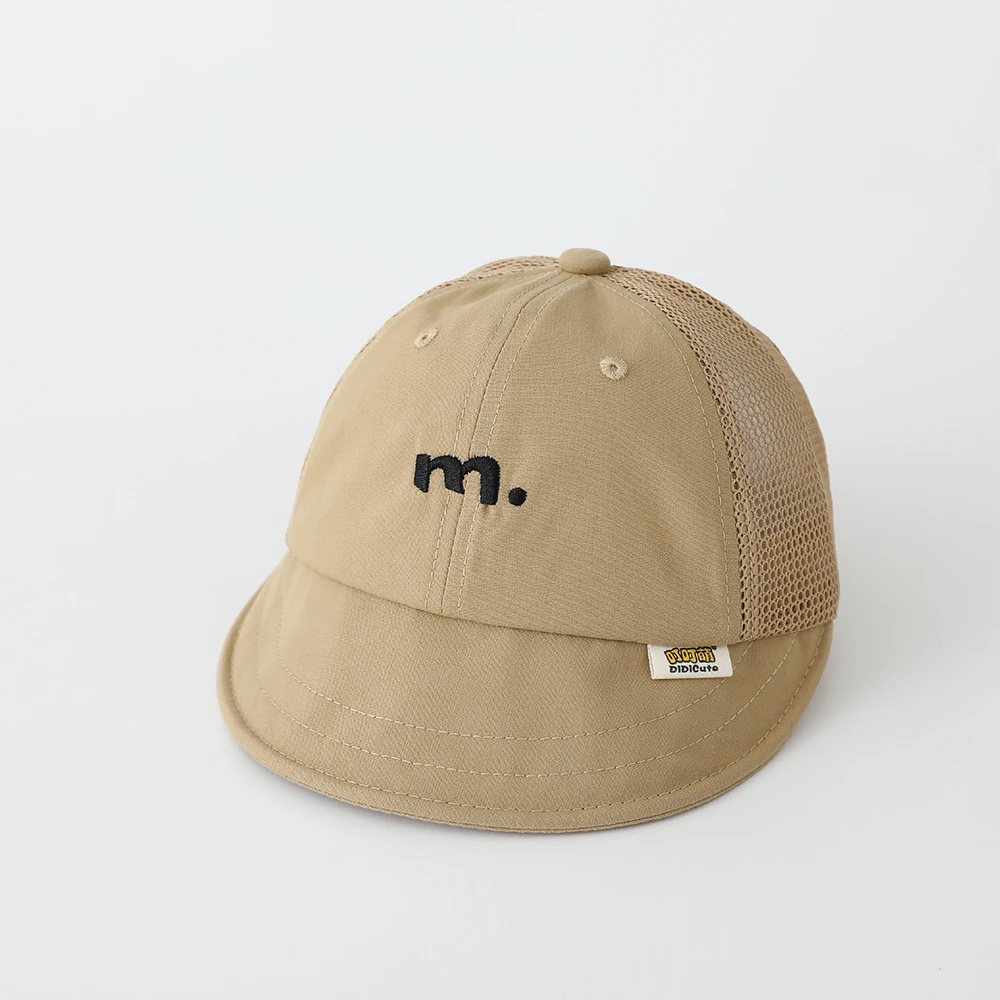 Child's simple embroidered large-brimmed sun-protective fisherman hat with breathable net fabric, available in four colors.
