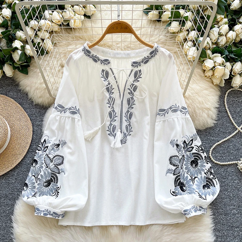 봄 가을 여성을위한 예술적 복고풍 자수 민족 스타일 블라우스 루즈 캐주얼 랜턴 슬리브 레이스 업 탑 트렌디 D79