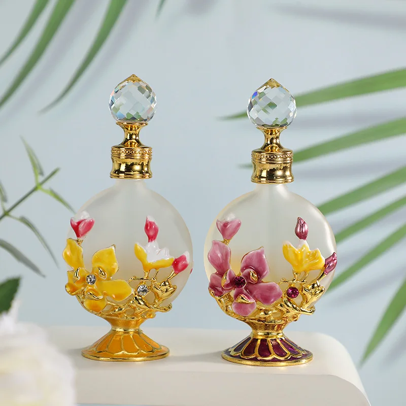

30pcs Fashion Creative 30ml Enamel Magnolia Dubai Tattoo Essential Oil Perfume Empty Bottle