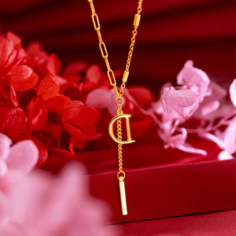 9999 real gold 24K yellow gold English Letter D Necklace Letter D Collarbone Necklace