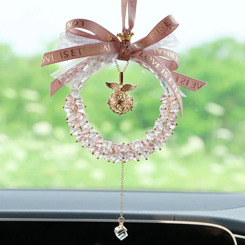 

Crystal New Car Pendant Creative Rearview Mirror Hanging Ornaments Fragrance Bow Ribbon Elegant Interior Decoration for Women
