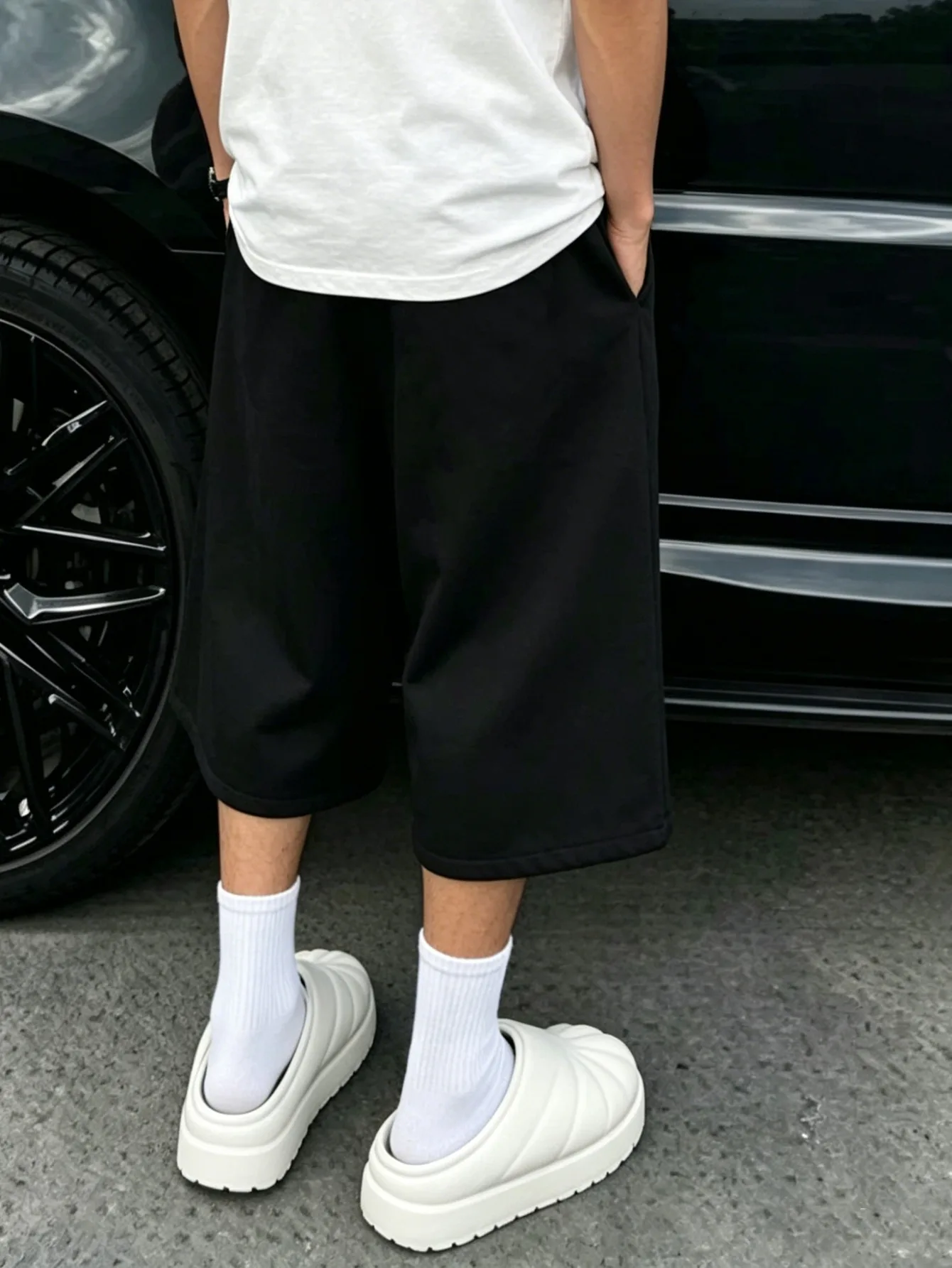 American High-Street Style Multi-Print 7/8-Length Cargo Pants: Men's Unique, Relaxed-Fit, Versatile Wide-Leg Mid-Length Pants view 3