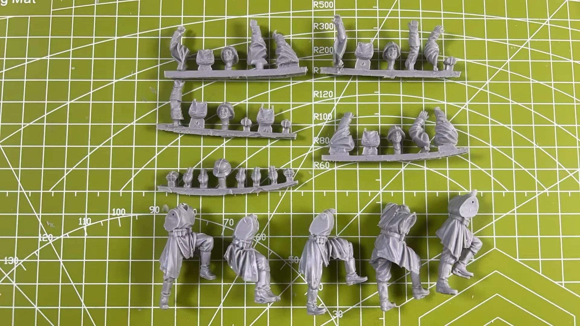 مجموعة نماذج راتينج مصبوبة بالقالب 1:35 عالية الجودة لـ 5 جنود بدون طلاء (باستثناء المركبات) #2