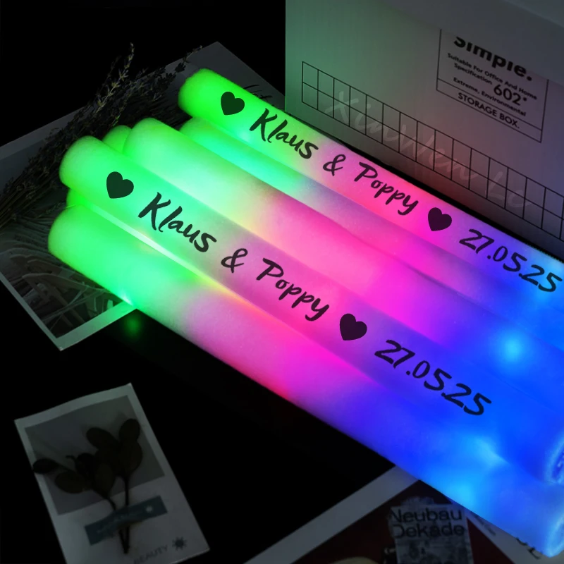 Cheer Tube Glow Glow Sticks, Luz escura para festa, Bulk Colorido, Decoração de casamento, Espuma, LED RGB, 30Pcs