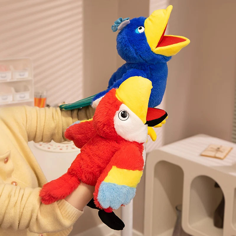 Nuevo 6 estilos Toucan marioneta de mano juguetes de peluche rendimiento de jardín de infantes Control de mano loro Toucan águila calva pavo real búho flamenco