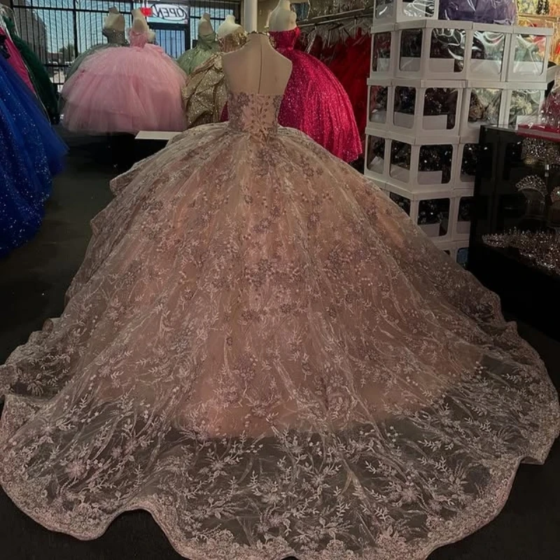 الشمبانيا فساتين Quinceanera الكرة ثوب قبالة الكتف زين الدانتيل الخرز تول مشد حفلة عيد ميلاد الحلو 16 فستان Vestidos