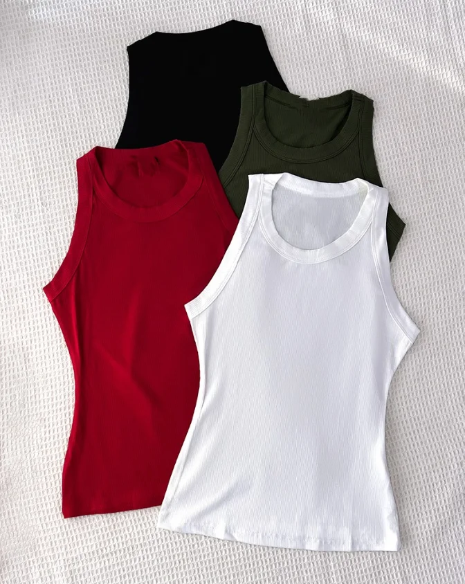 

4-Piece Solid Color Round Neck Sleeveless Vest Casual Slim Fit Top for Women's Summer Daily Casual Slim Fit Solid Color Vest Top