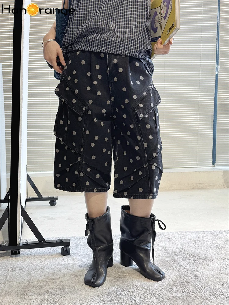 

HanOrange 2026 Spring/Summer Clash Wave Dot Multi Pocket Knee Length Cargo Jeans Women Loose Silhouette Bermudas White/Black