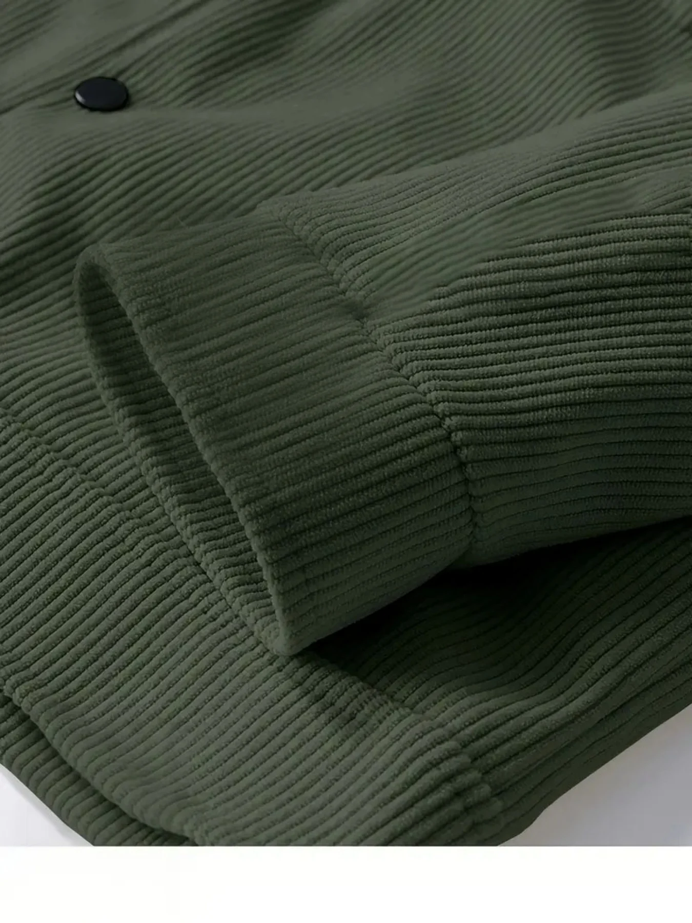 The 2025 New Autumn Corduroy Jacket for Men with a Lapel, Trendy Japanese Style Loose Coat