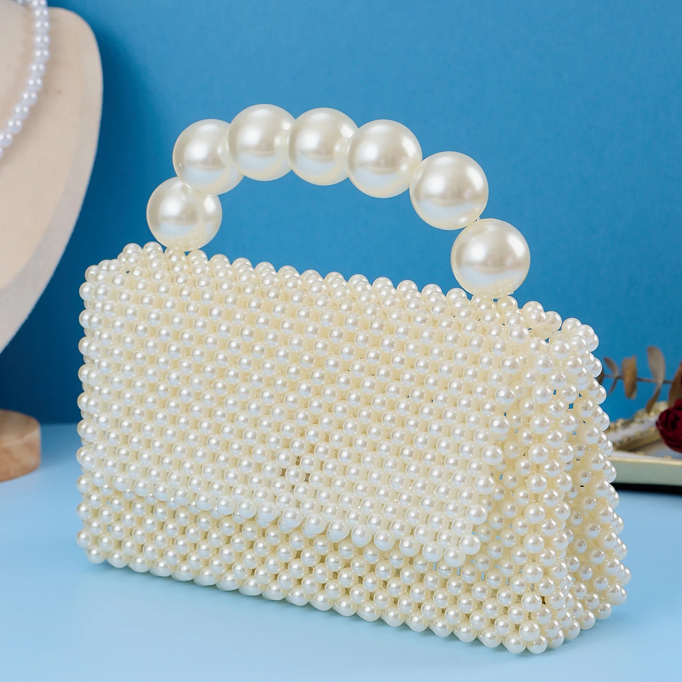 

French-style elegant pearl handbag - new model, handcrafted beaded design, versatile cross-body small bag