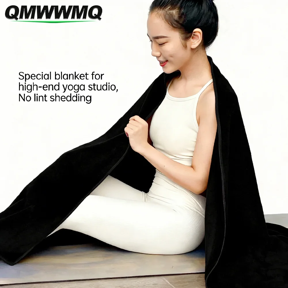 1 Piece Single Handwoven Yoga Blanket, Thick Comfortable Blanket for Support, Ideal for Yoga, Meditation & Pranayama Practice