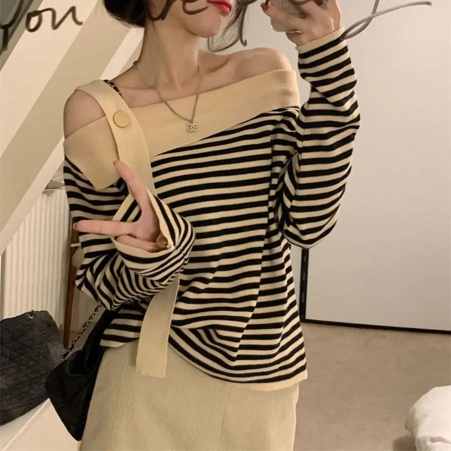 New Off Shoulder Sloping Collar Design Striped Long Sleeves Sweater for Women's Spring Autumn Slimming Western-style Knitted Top