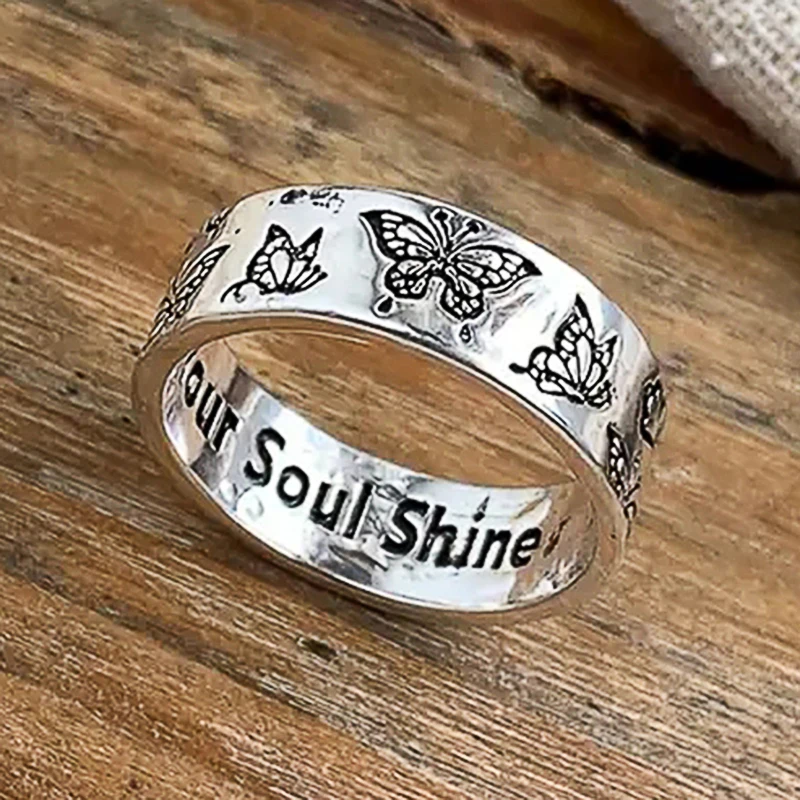 Huitan Punk geschnitzte Schmetterlings-Fingerringe für Frauen, Alltagskleidung, Statement-Fingerringe, Hip-Hop-Accessoires, Trendschmuck