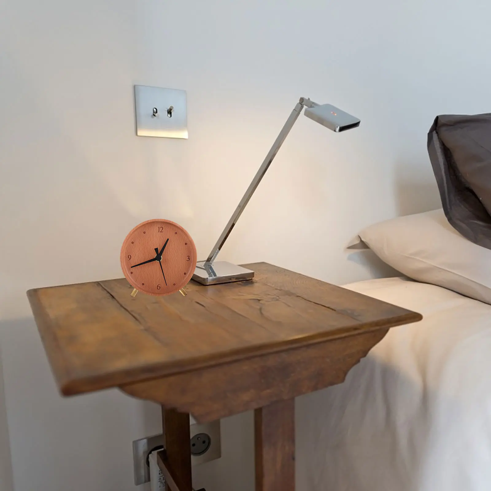 

Wooden Silent Desk Clock Solid Wood Non-Ticking Table Quiet Modern Decorative Office Home Bedside Farmhouse Aesthetic Tabletop