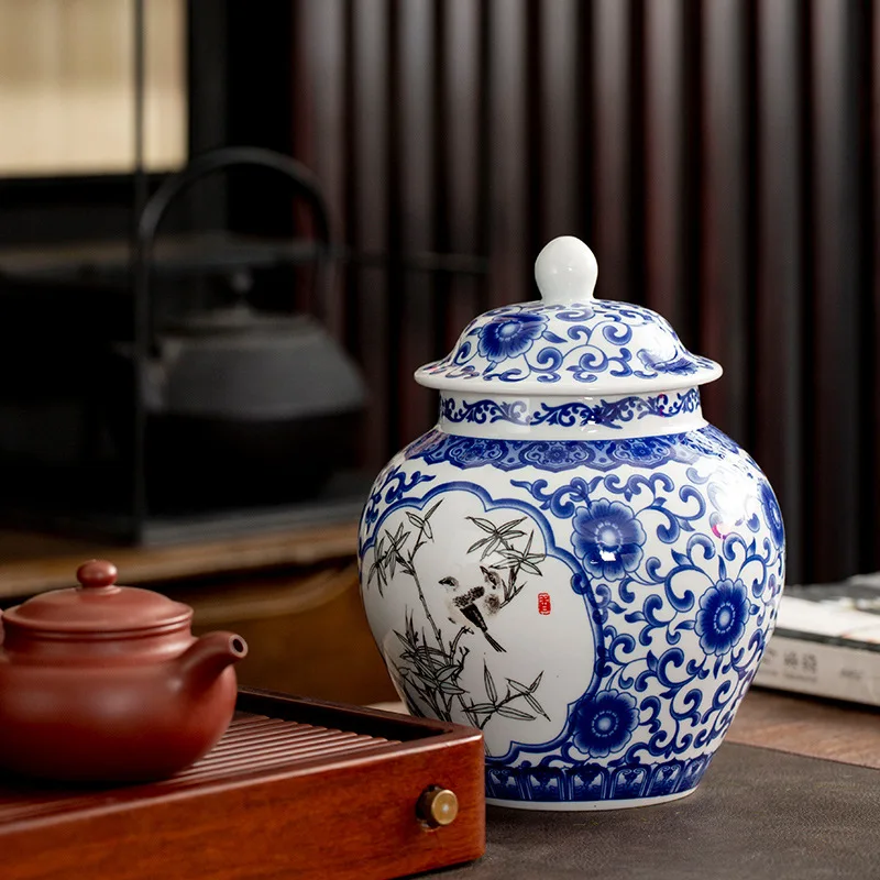 Ceramic Blue and White Porcelain Large Tea Can Half A Catty Sealed Tank Pu'er Bulk Universal Storage Tank