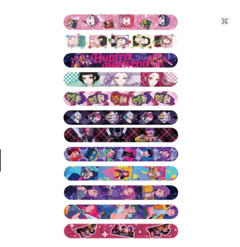 Kleurrijke Anime Girl Slap-armbandjes, leuke klik-armbandjes voor kinderfeestjes, klaslokaalbeloningen & feestdagcadeaus