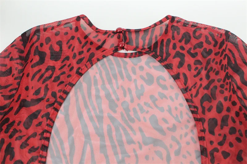 فستان طويل من Bangniweigou بطباعة مموجة من الخلف مجوفة من القماش الشبكي الشفاف للنساء لحفلات أعياد الميلاد وأكمام كاملة فستان أحمر مثير #5