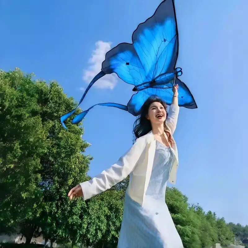 

Dreamy Kite Set Outdoor Spring Trip Photography Props Easy to Fly Long Tail Drifting Ribbon Micro Wind Kites