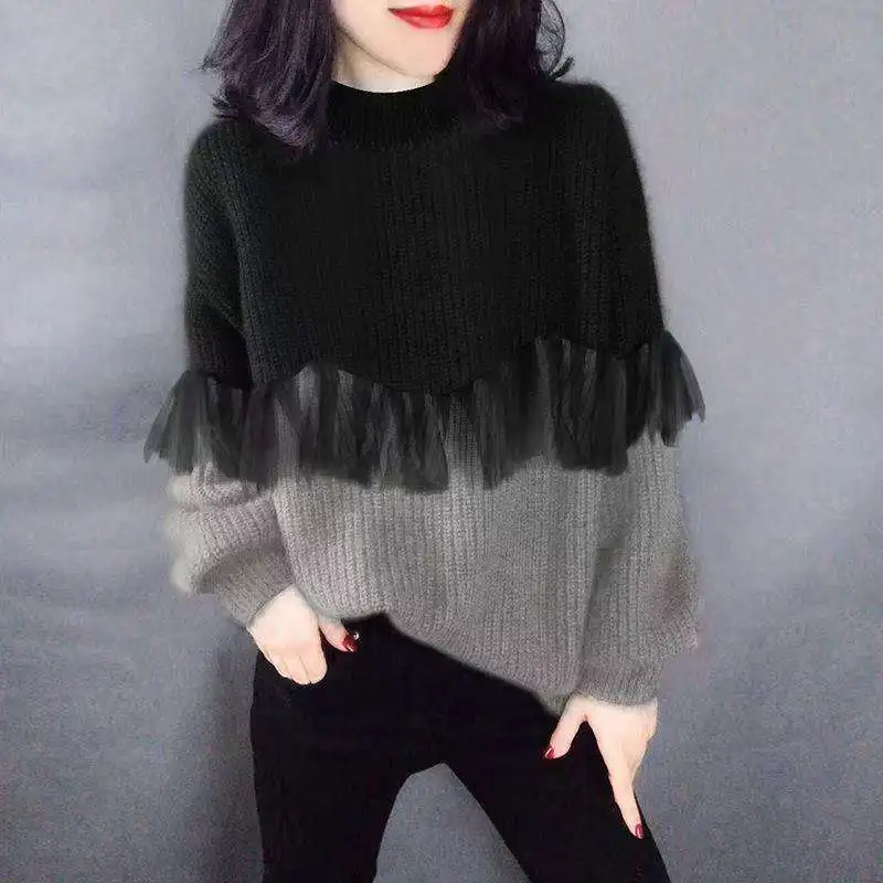 

2026 Fall/Winter Round-neck Patchwork Sweater - Fashionable Unique Bright and Stylish Casual Knitted Shirt