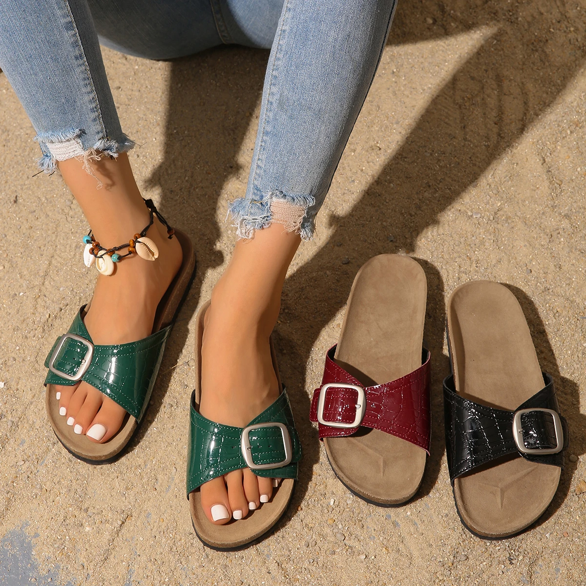 

2025 Summer Flats Slippers for Women New Design Women Clogs Women Mules Fashion Cork Clogs Slippers Adjustable Buckle Sandals