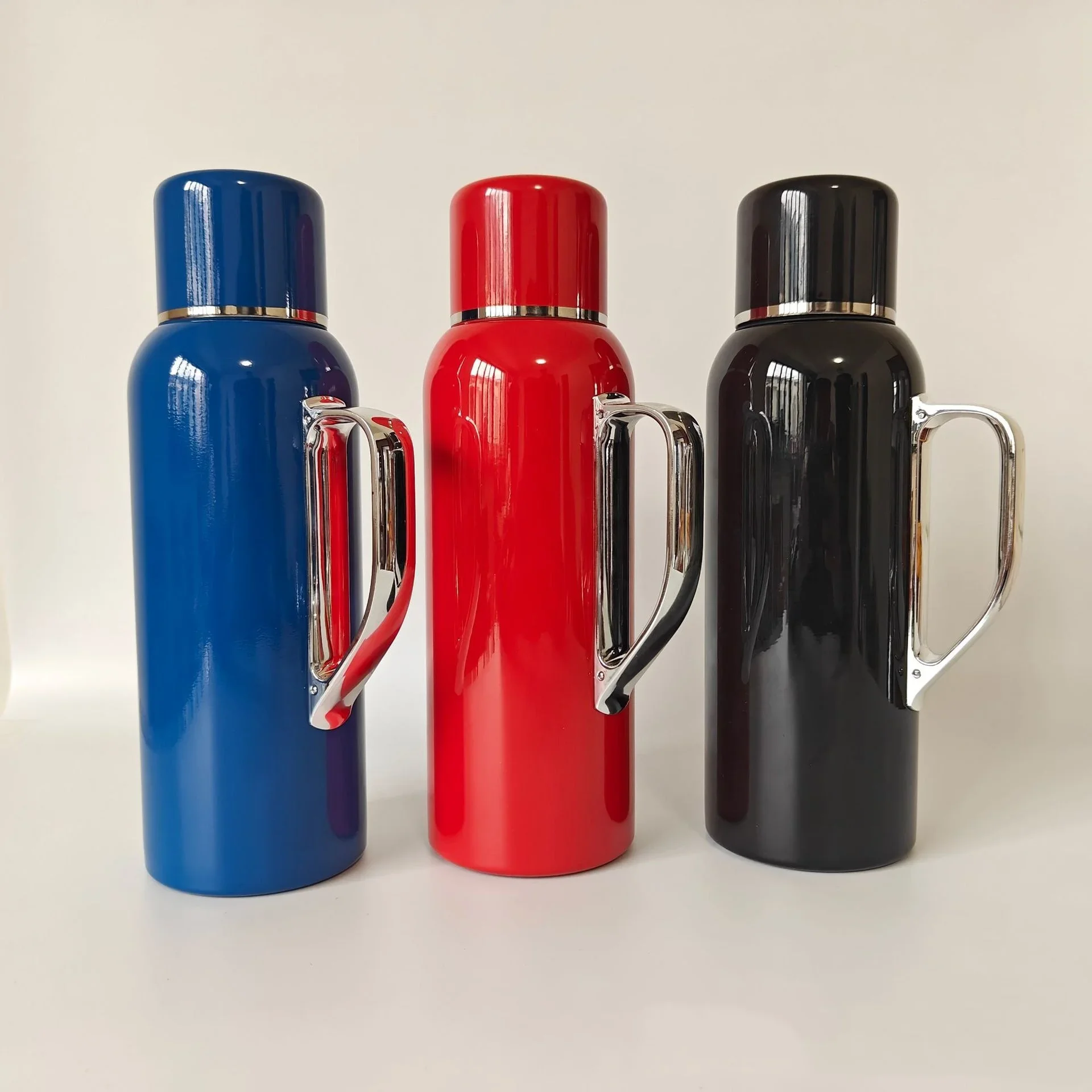 316 Stainless Steel Thermos for Tea, Coffee Vacuum Insulated Water Bottle Keeps Drinks Hot Cold Temperature Display 850ML