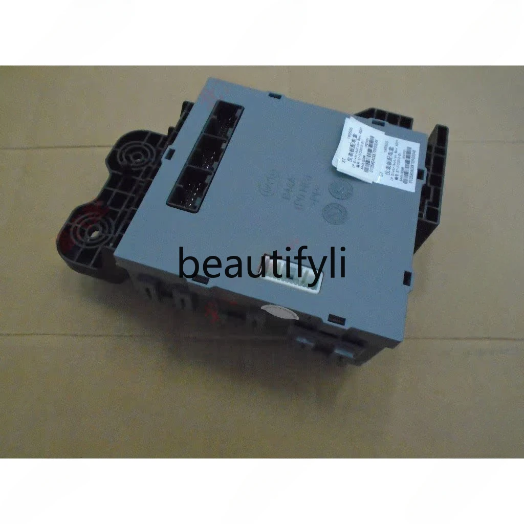 Original accessories BYD automotive new dashboard distribution box fuse box relay brand new Tang DM