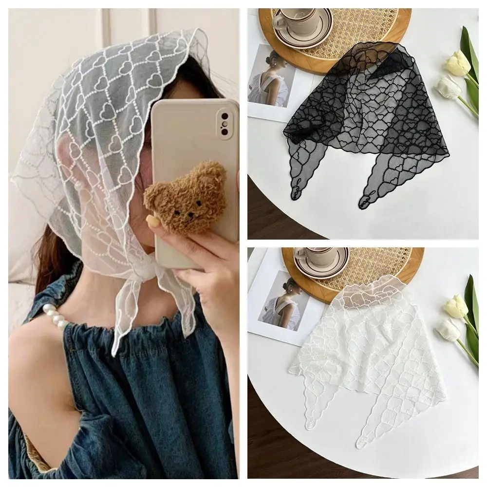 

Exquisite Love Heart Lace Scarves Headkerchief Korean Style Bandanas Shawl Neck Wrap Headband Triangle Hijab Scarf Vacation