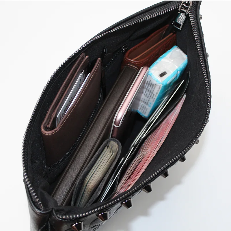 Annmouler Luxury Handbag for Unisex Punk Style Clutch Bag Skull Envelop Bag Men's Casual Purses Fashionable Women Bag